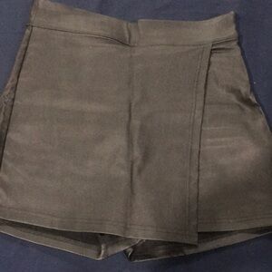 Women's Black Skort